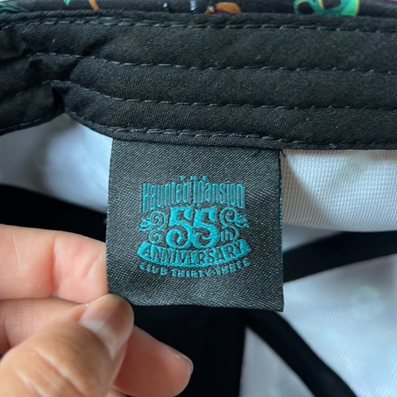 Exclusive Disney Club 33 - The Haunted Mansion 55th Anniversary Hat - Picture 3 of 4